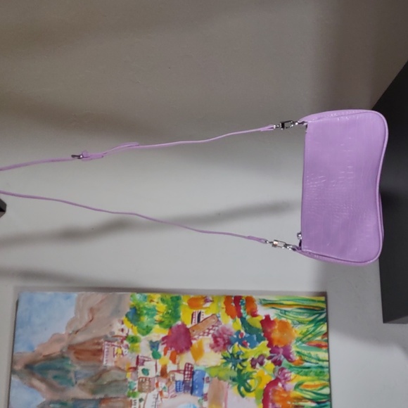 Croc Embossed Faux Leather Baguette Bag - Picture 8 of 8